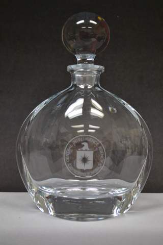 Decanter Etch Logo Orbit 27 oz